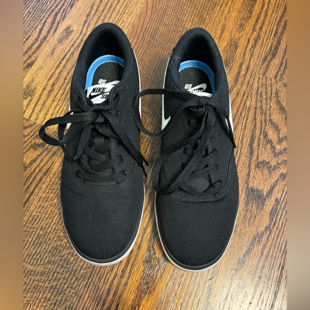 Nike SB sneakers - BLACK Men’s  7.5